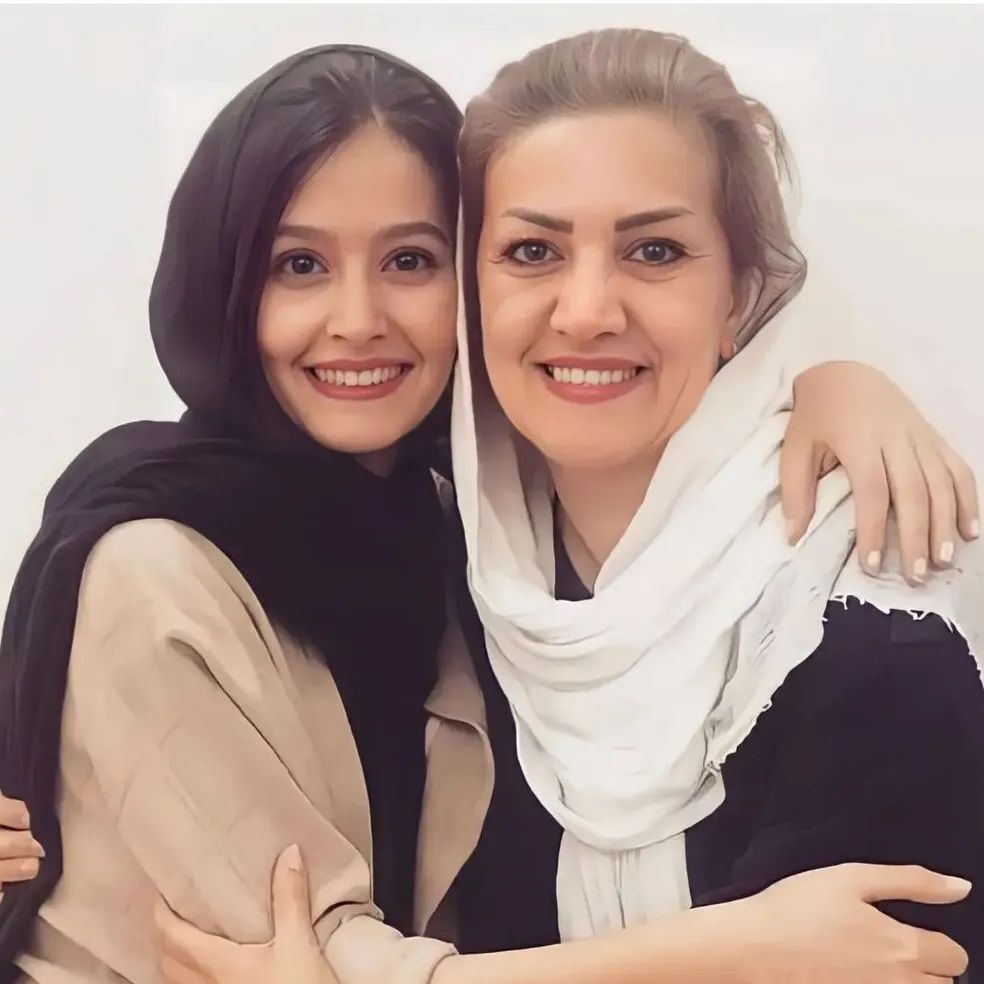 مادر پردیس احمدیه