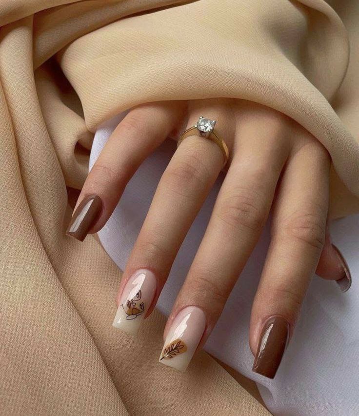 طراحی لاک ناخن قهوه ای شکلاتی