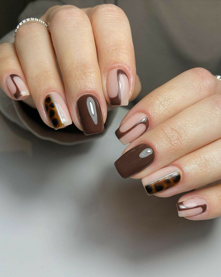 طراحی لاک ناخن قهوه ای شکلاتی