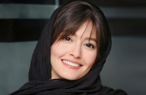بیوگرافی پردیس احمدیه