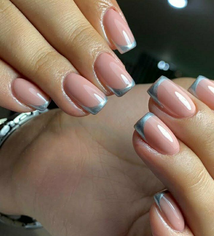 فرنچ کروم طلایی
فرنچ کروم نقره ای