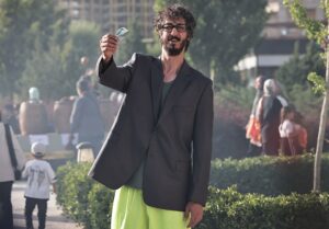 داستان فیلم مرد عینکی