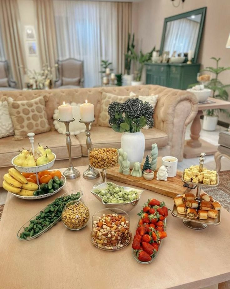 چیدمان میز پذیرایی از مهمان