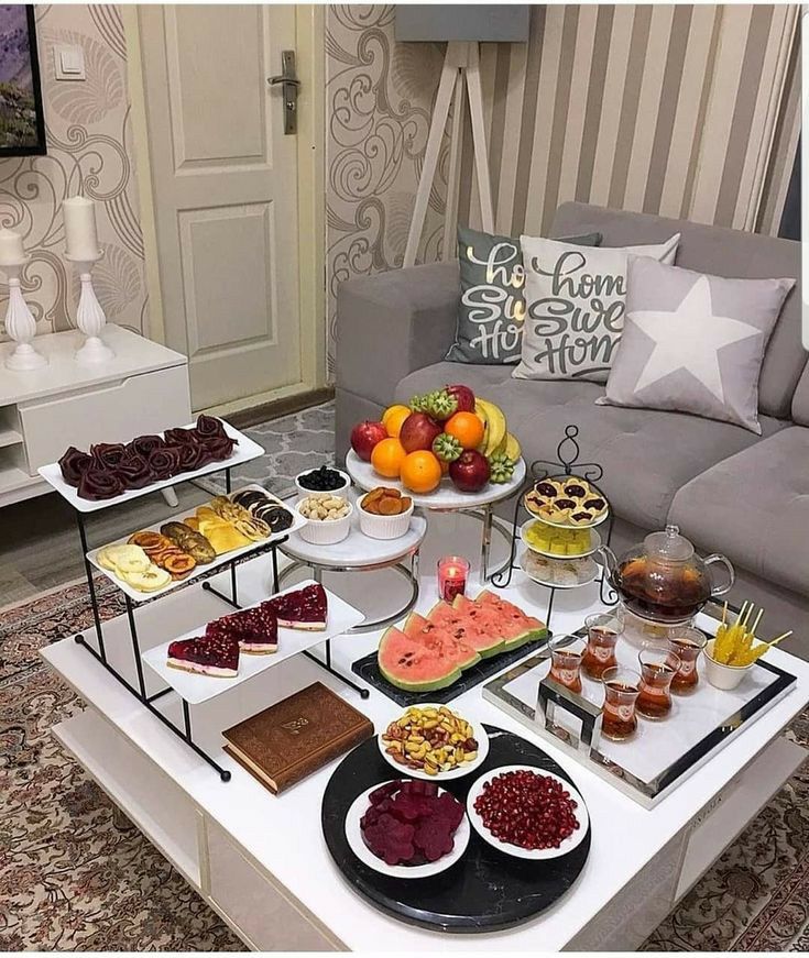 چیدمان میز پذیرایی از مهمان