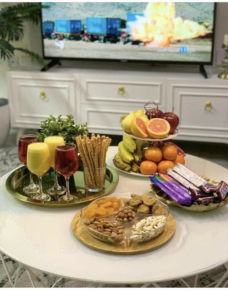 چیدمان میز پذیرایی از مهمان
