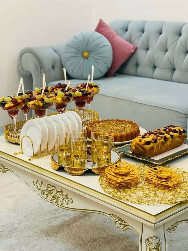 چیدمان میز پذیرایی از مهمان