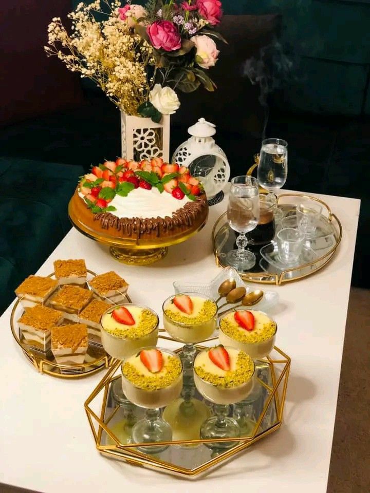 چیدمان میز پذیرایی از مهمان