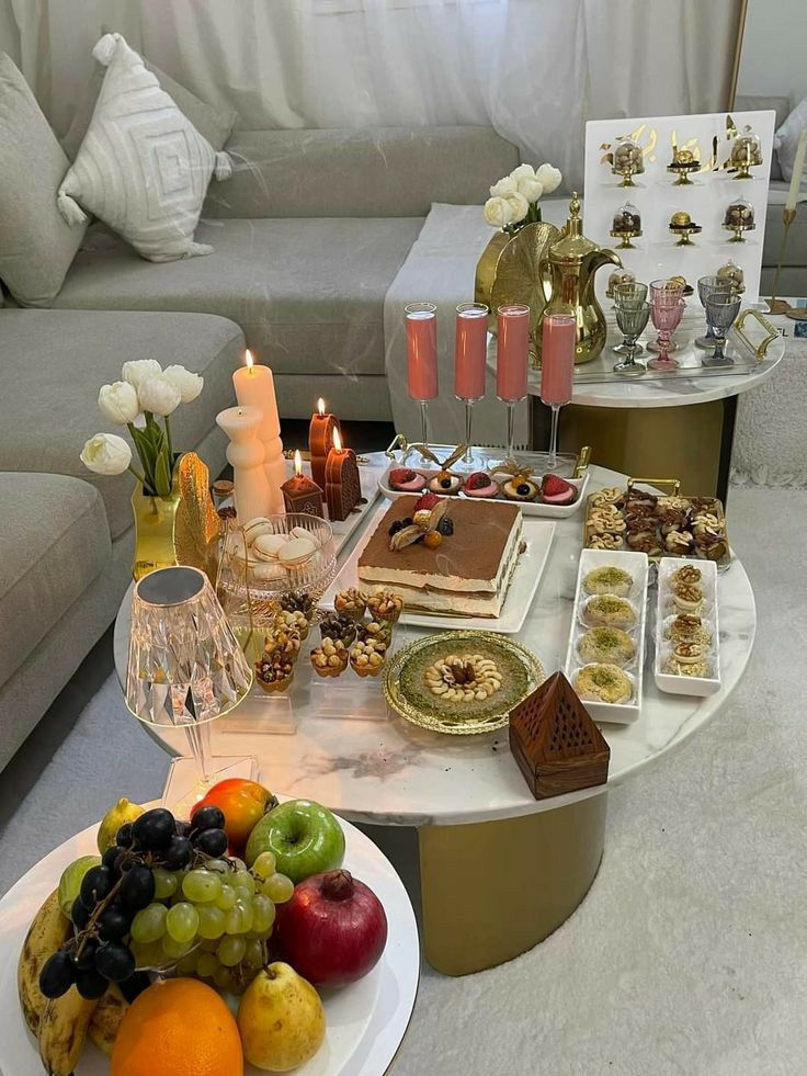 چیدمان میز پذیرایی از مهمان