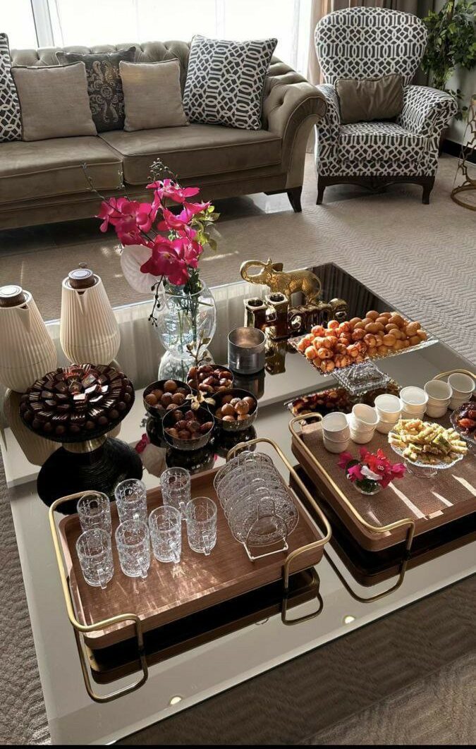 چیدمان میز پذیرایی از مهمان