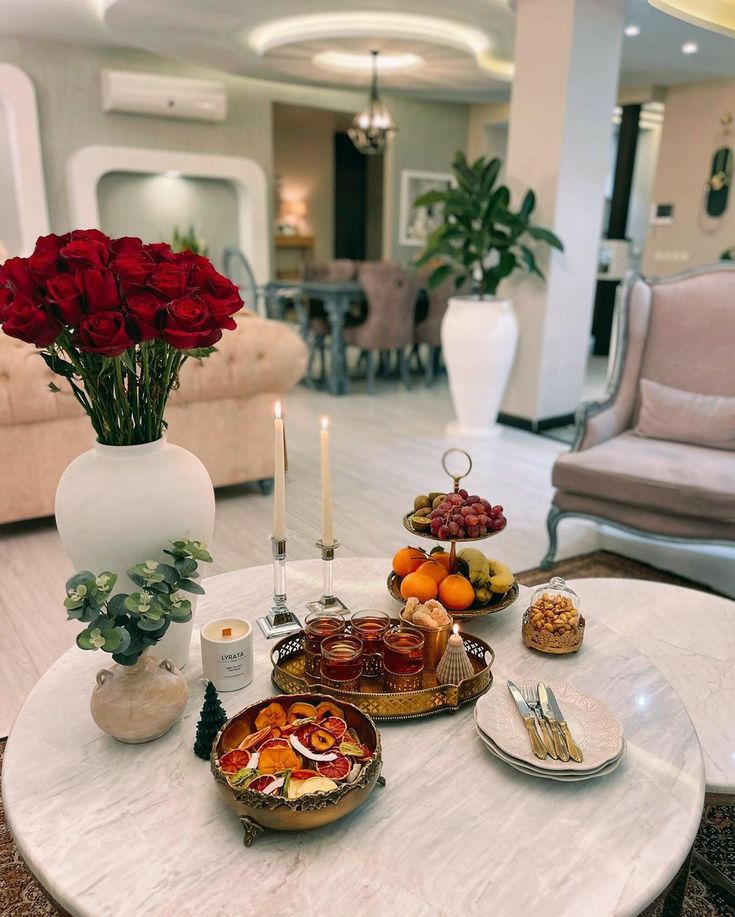 چیدمان میز پذیرایی از مهمان