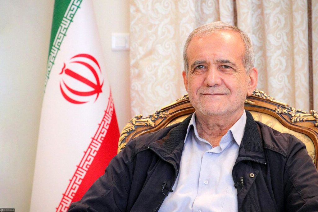مسعود پزشکیان چقدر حقوق می گیرد؟ دستمزد مشعود پزشکیان حقوق مسعود پزشکیان حقوق رئیس جمهور