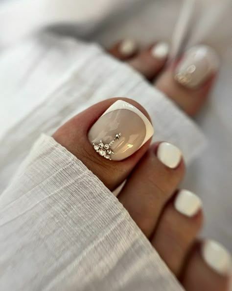 لاک ناخن پا سه بعدی