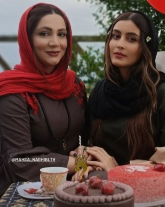 تولد فهیمه مومنی