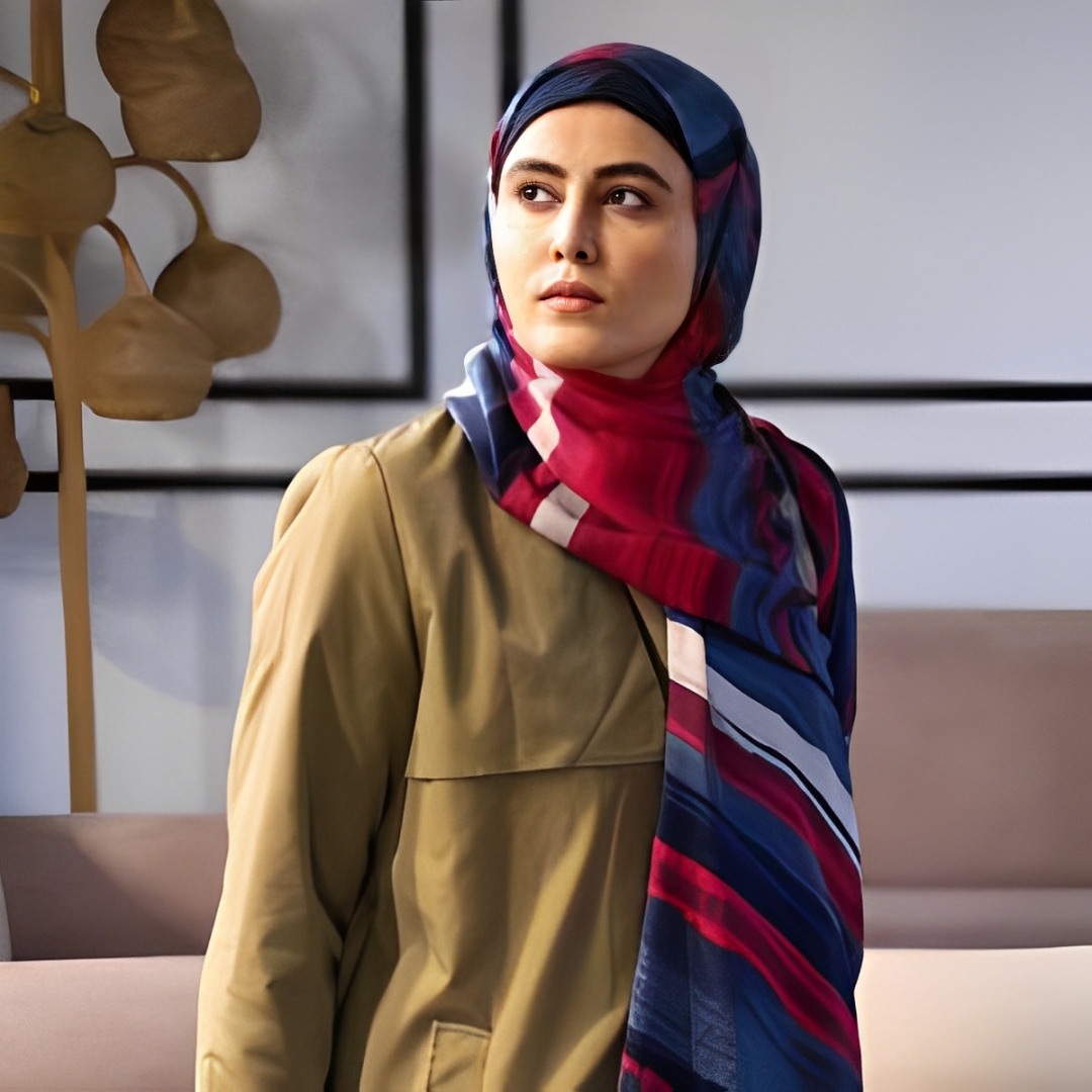 فهیمه مومنی در بادار