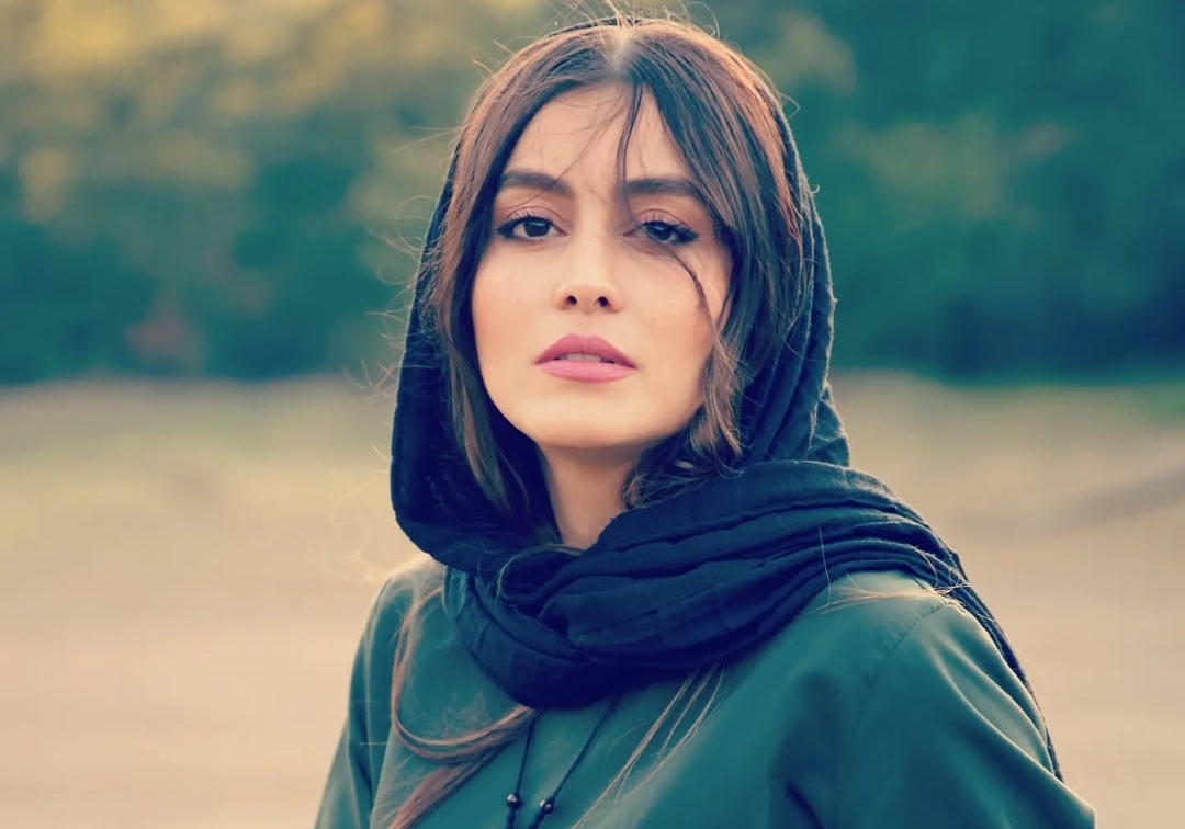 فهیمه مومنی بیوگرافی