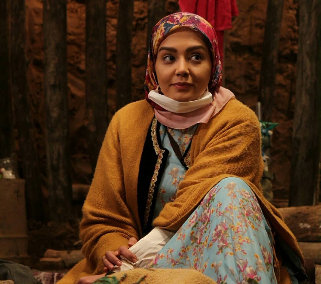 ندا قاسمی در نون خ