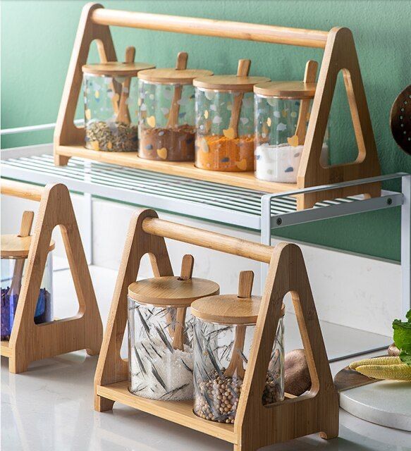 چیدمان روی کابینت آشپزخانه