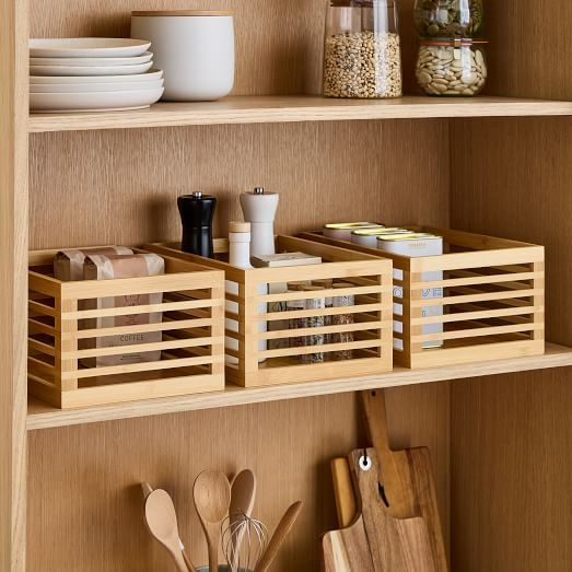 چیدمان روی کابینت آشپزخانه