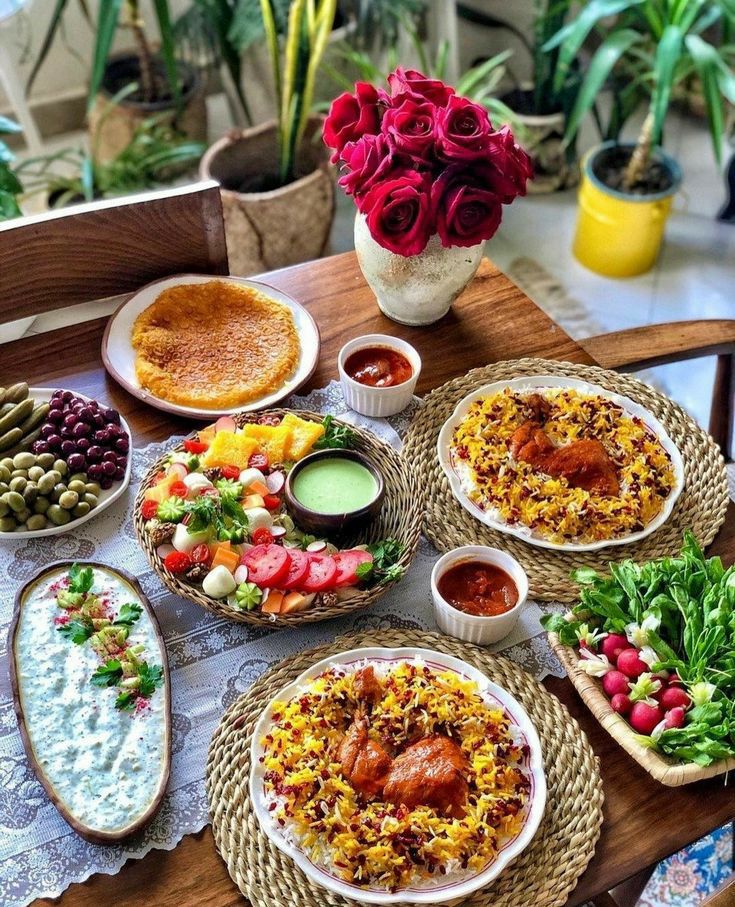 چیدمان  میز شام لاکچری