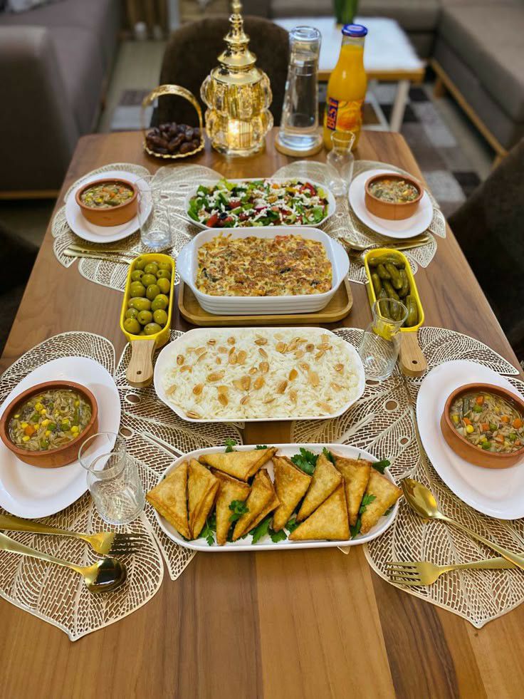 چیدمان  میز شام لاکچری