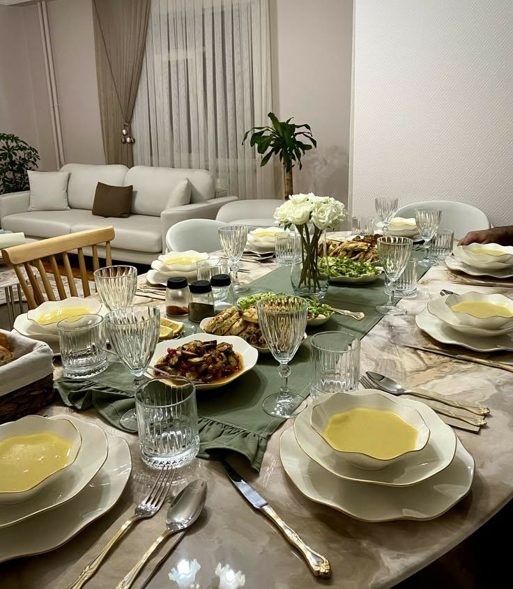 چیدمان  میز شام لاکچری