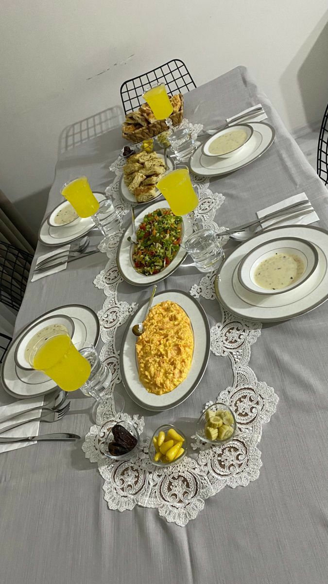 چیدمان  میز شام لاکچری