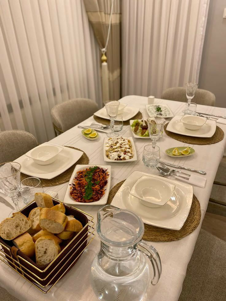 چیدمان  میز شام لاکچری