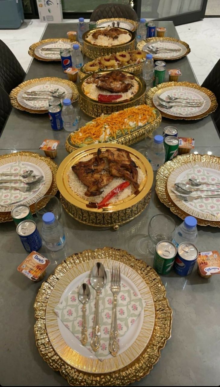 چیدمان  میز شام لاکچری