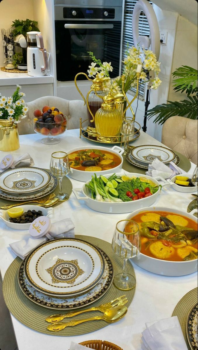 چیدمان  میز شام لاکچری