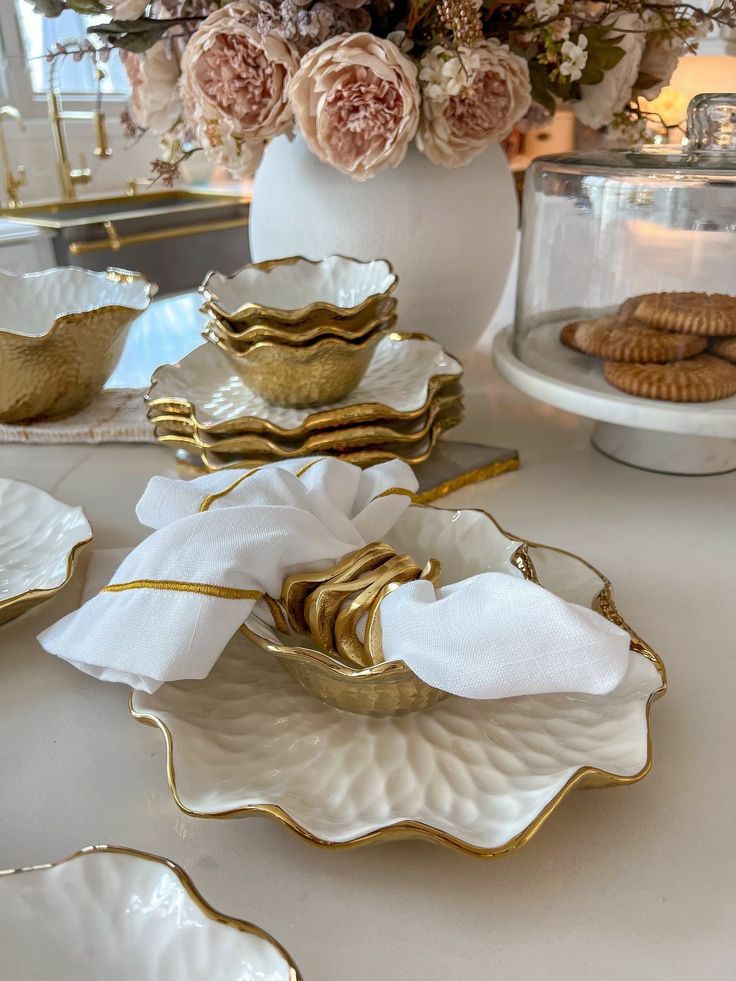 سرویس چینی طلاکوب