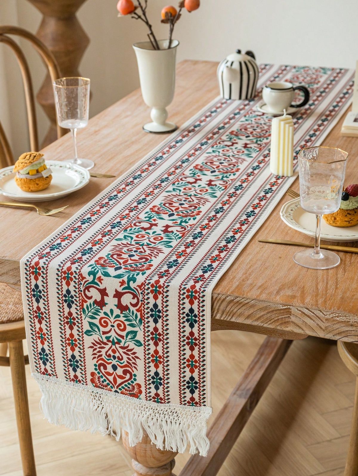 رانر مخمل و ساتن برای روی میز