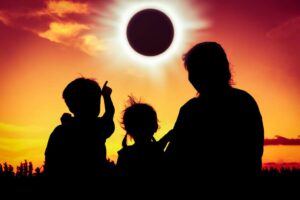 تاثیرات کسوف روی موجودات و پدیده ها