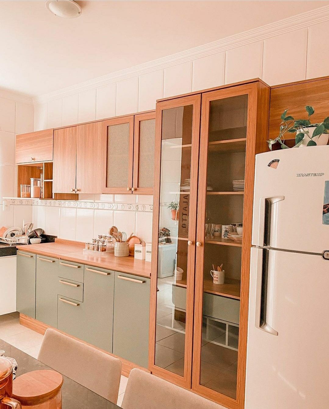 کابینت، دکور و شلف یخچال
