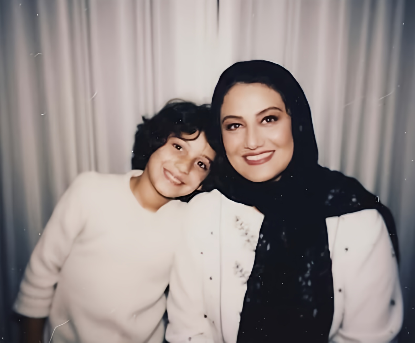 شبنم مقدمی کودکی	