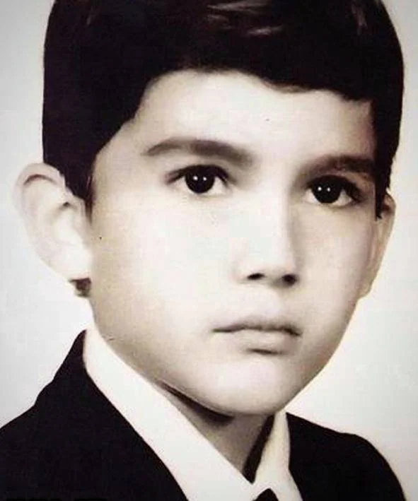 کودکی های حامد بهداد	