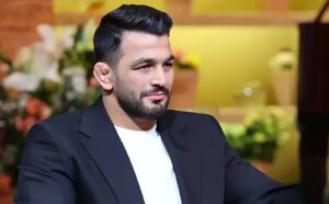 حسن یزدانی و برادرزادش