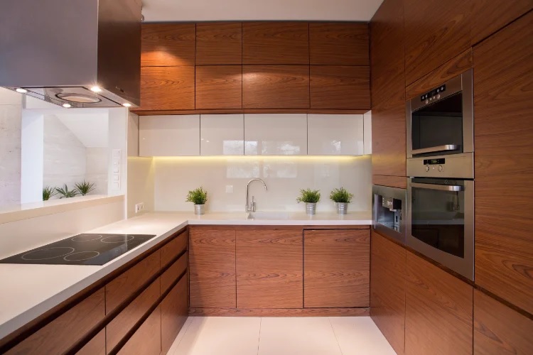 کابینت قهوه ای