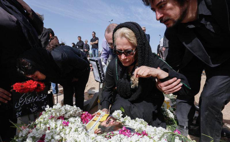 معصومه آقاجانی در بیمارستان