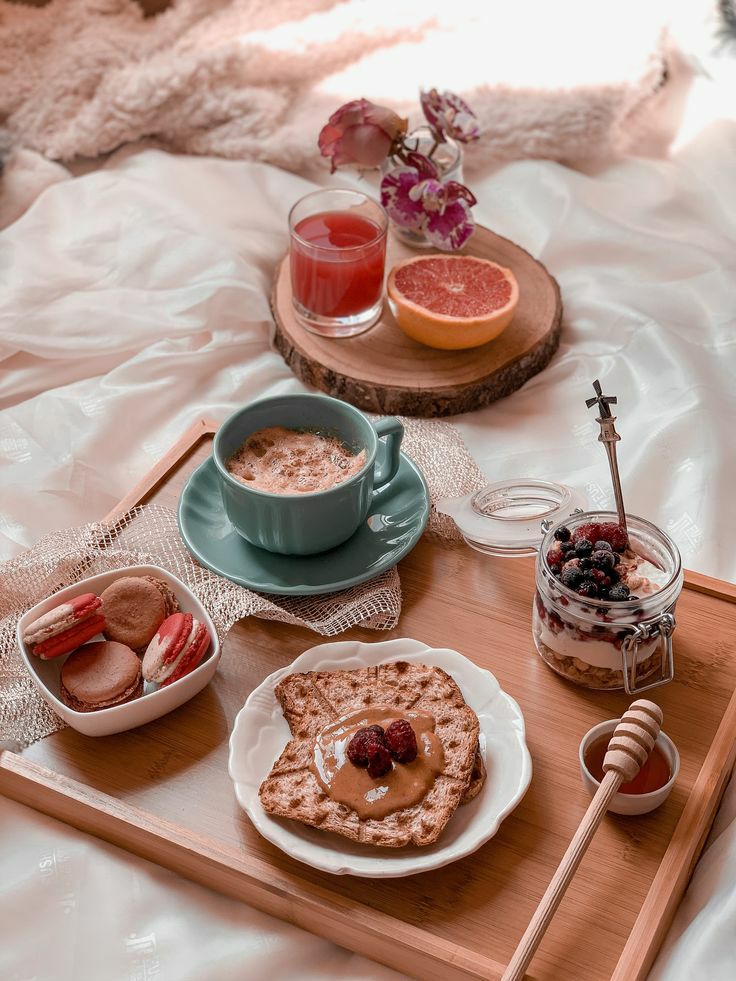چیدمان و تزیین سینی صبحانه
