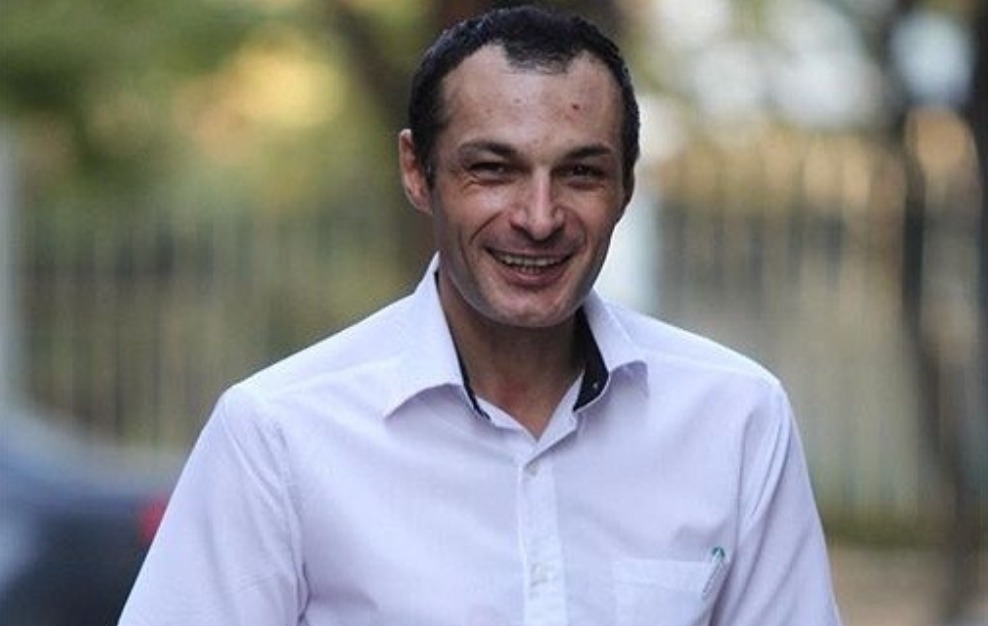 بیوگرافی رامین پرچمی