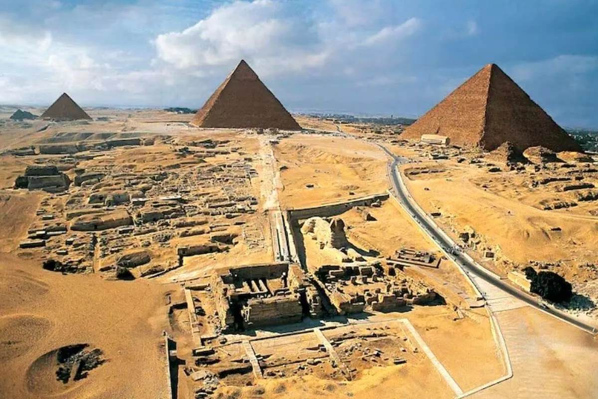 اهرام مصر - اهرام ثلاثه مصر 