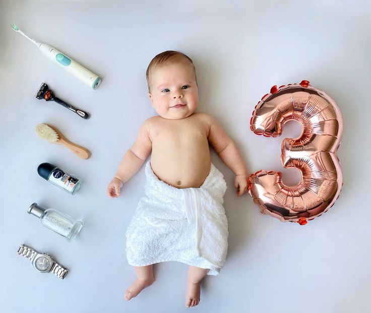 ایده عکس ماهگرد نوزاد در منزل