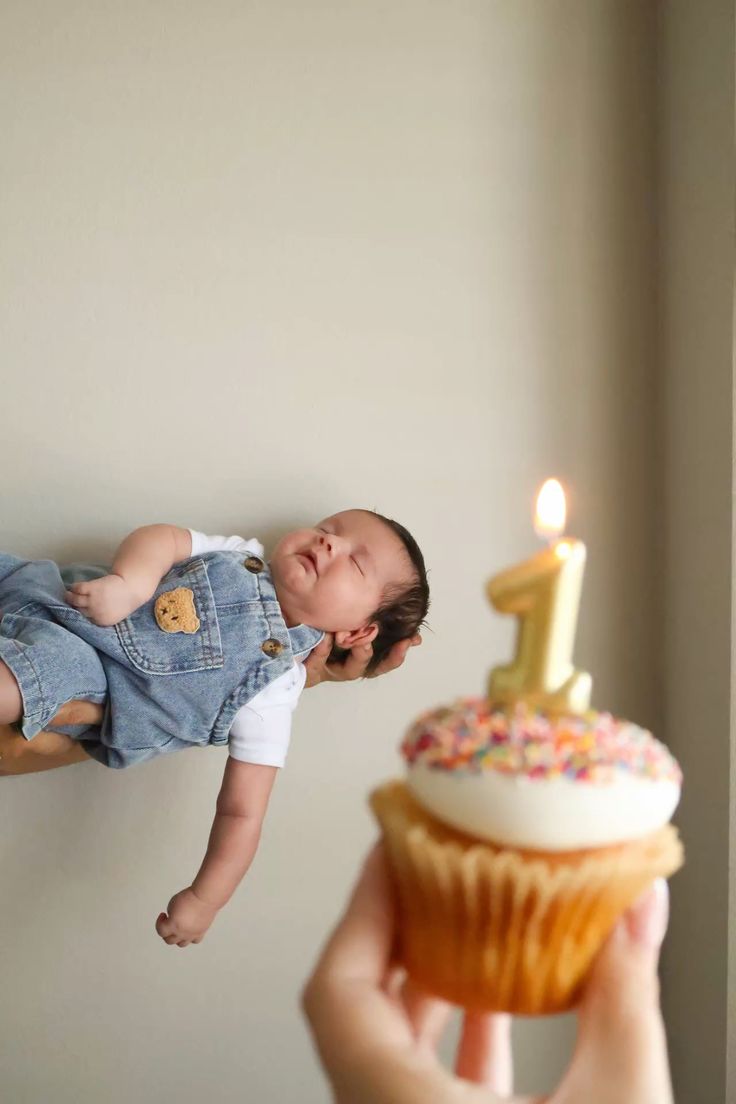 ایده عکس ماهگرد نوزاد در منزل