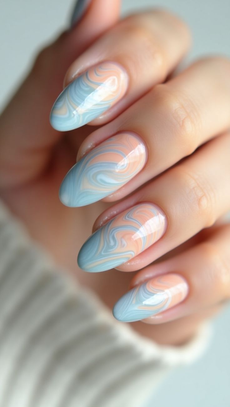 مدل ناخن فرنچ ماربل سفید و رنگی