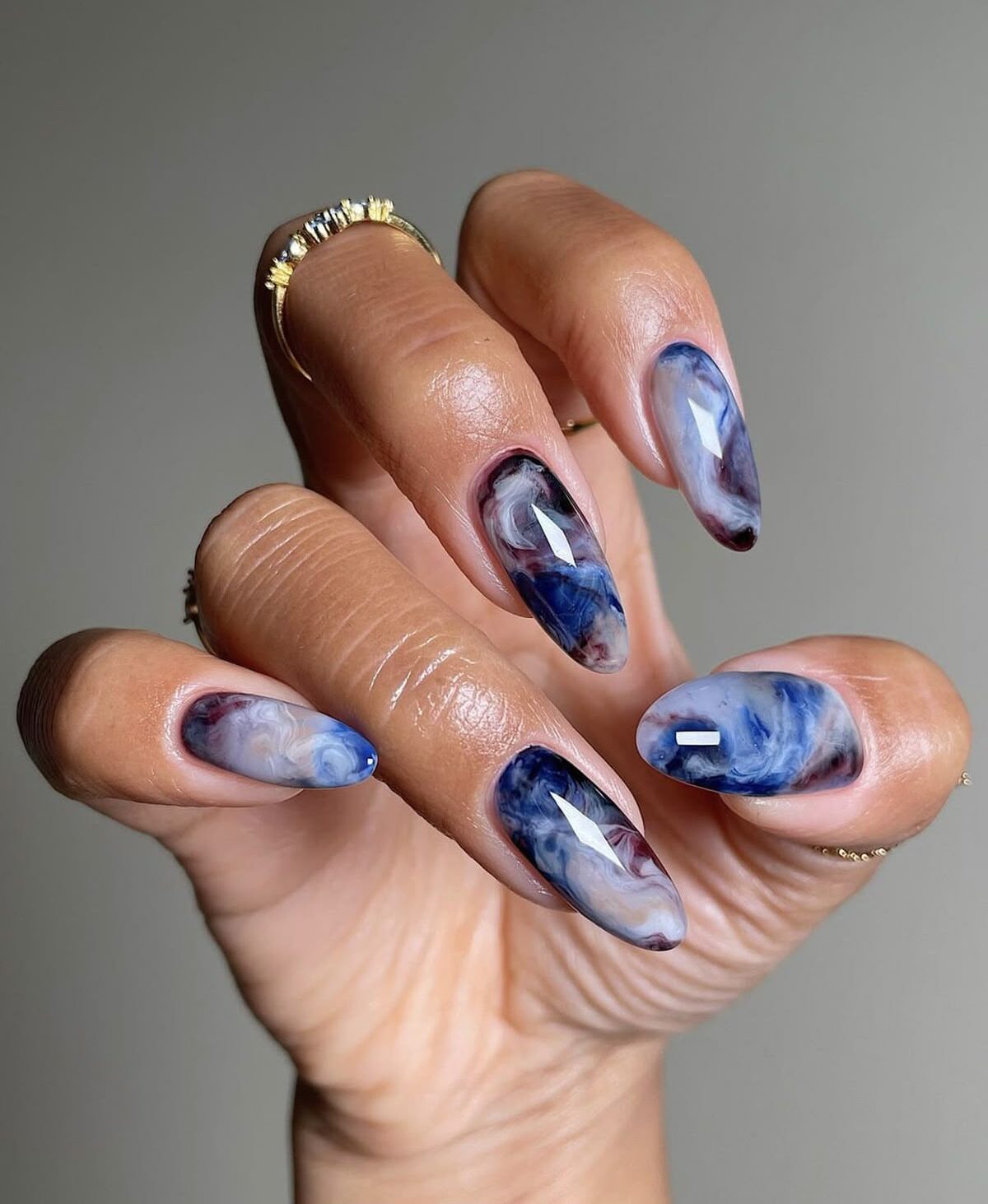 مدل ناخن فرنچ ماربل سفید و رنگی