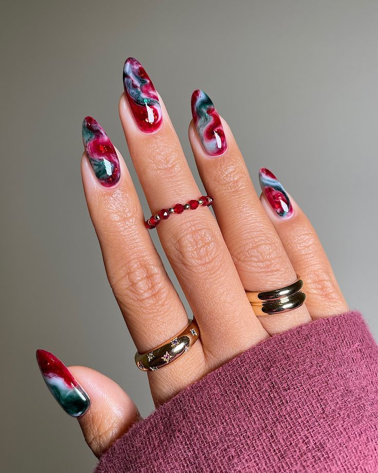 مدل ناخن فرنچ ماربل سفید و رنگی