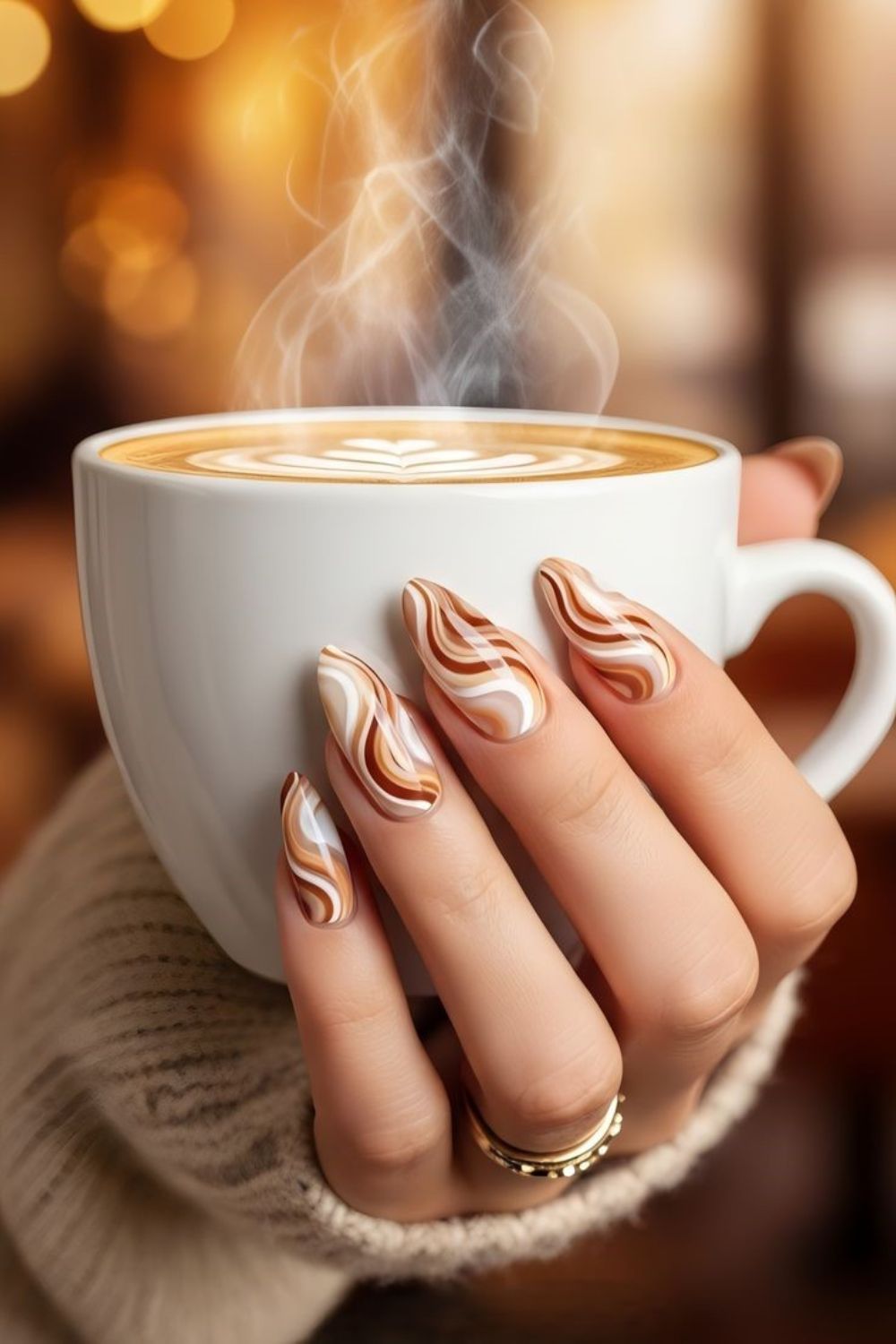 مدل ناخن فرنچ ماربل سفید و رنگی