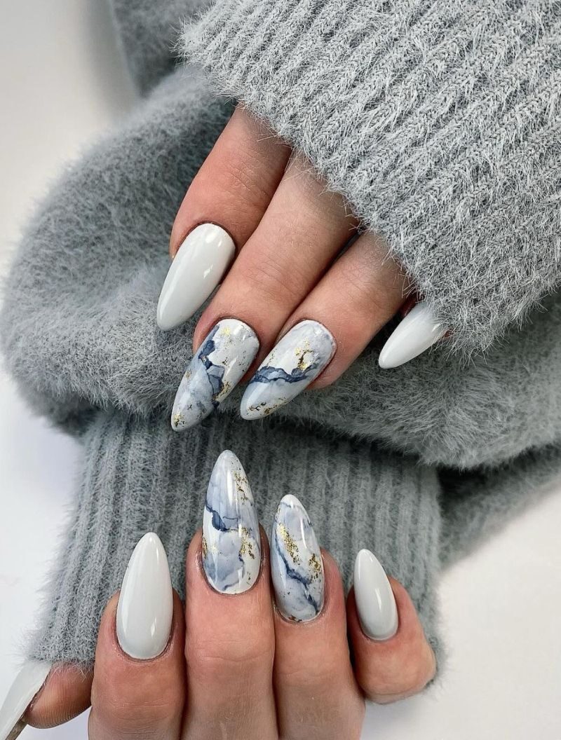 مدل ناخن فرنچ ماربل سفید و رنگی