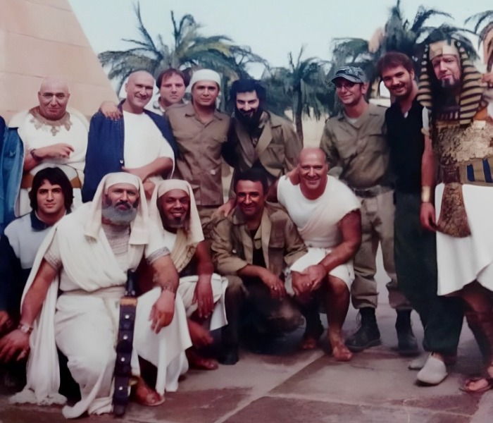 بازیگران یوسف پیامبر و اخراجی ها ۱ 