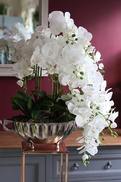 گلدان دکوری بزرگ برای گوشه پذیرایی